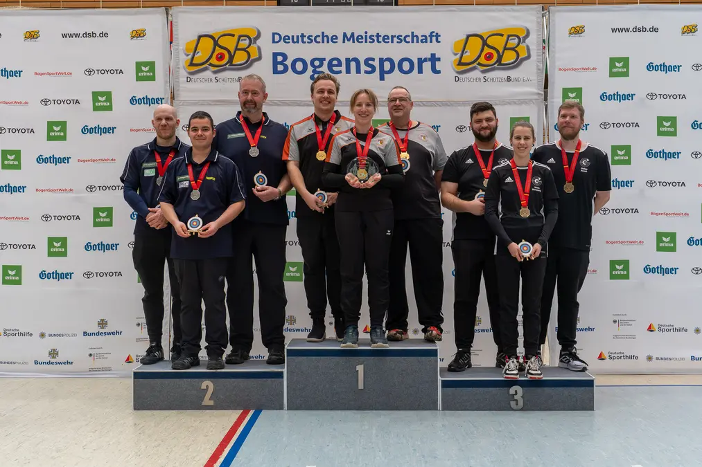 Die Oberallgäuer Gauschützen werden Deutsche Meister (v.L. Tobias, Katharina, Matthias)